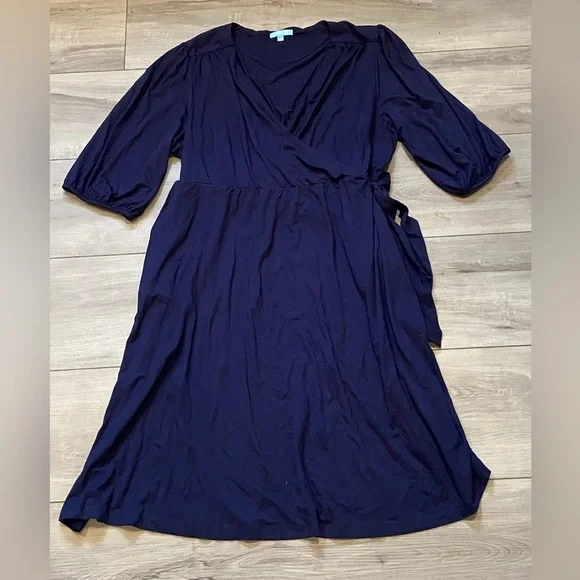 Draper James Navy Wrap Dress Size 2X - Picture 2 of 4